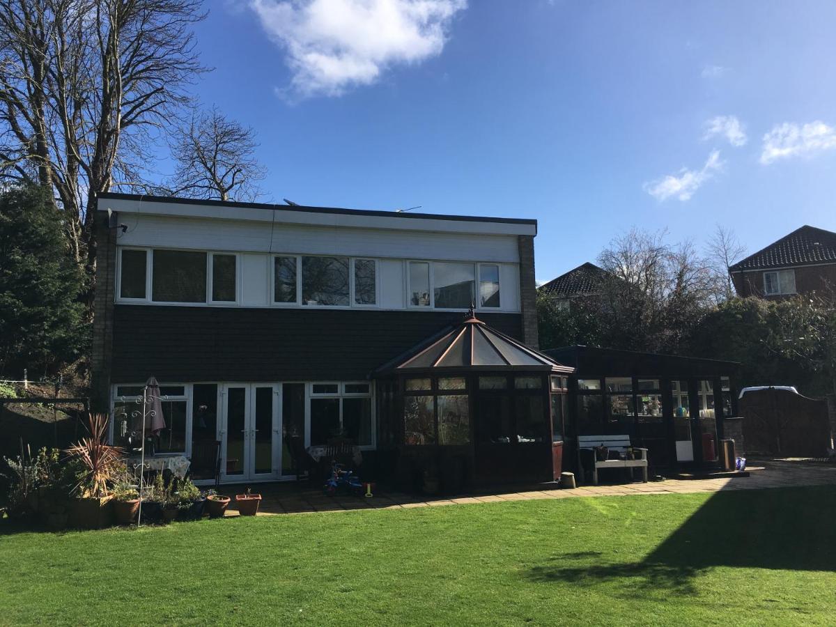 Blue Cedar Lodge Norwich Exterior photo